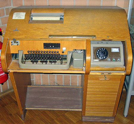 Telex machine T100