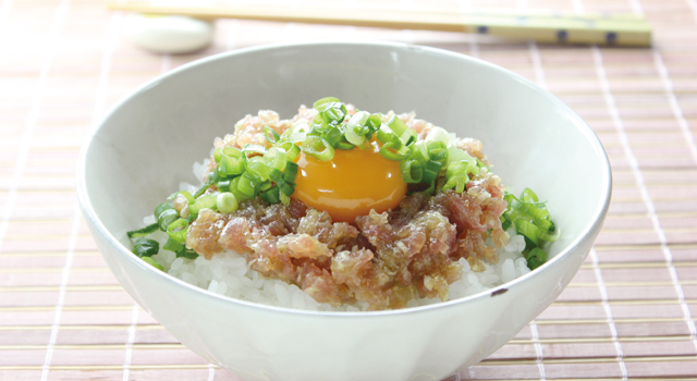 簡単まぐろのユッケ丼